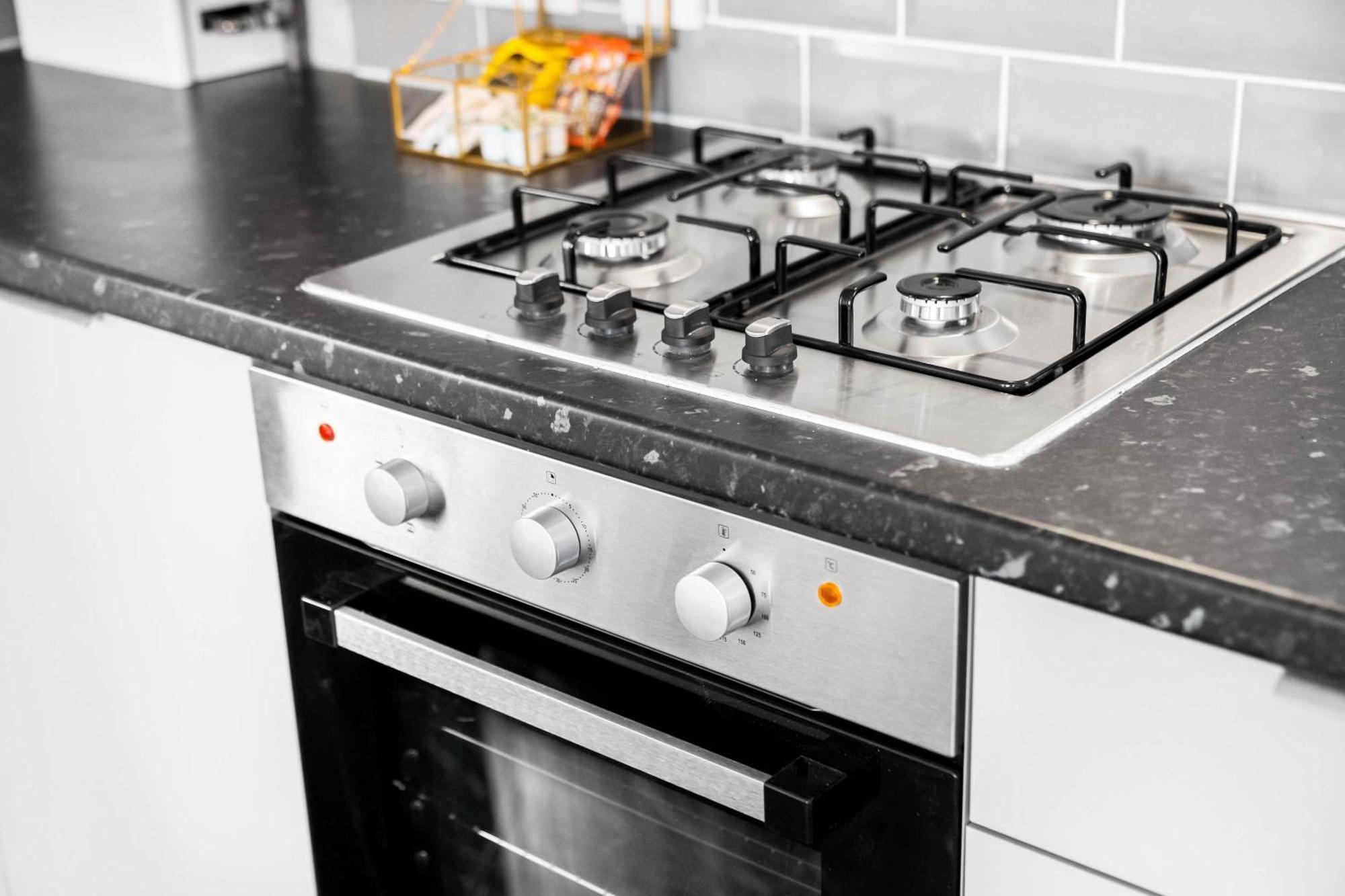 סמת'וויק Modern Apartment - Cradley Heath - Top Rated - Netflix - Wifi - 1Mh מראה חיצוני תמונה